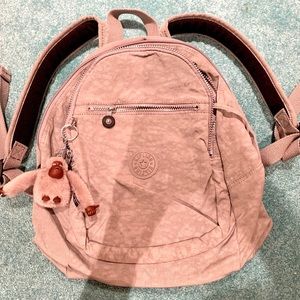 SALE🎉 NWOT Kipling Gray Backpack